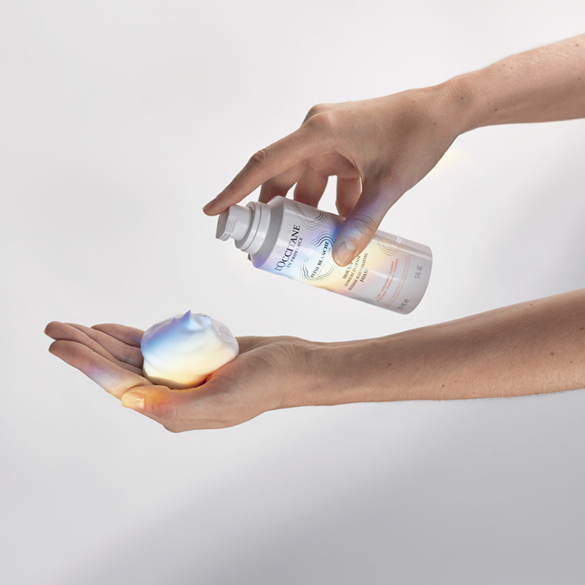 Espuma de Limpeza Facial Iluminadora Intensa Reine Blanche 150ml